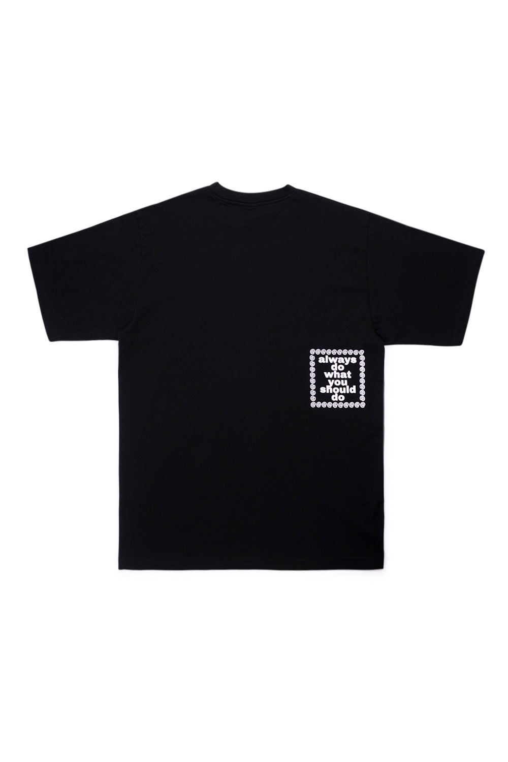 "Always Up Star T-Shirt – Lässiges schwarzes T-Shirt mit einzigartigem Sternen-Design für urbane Looks"