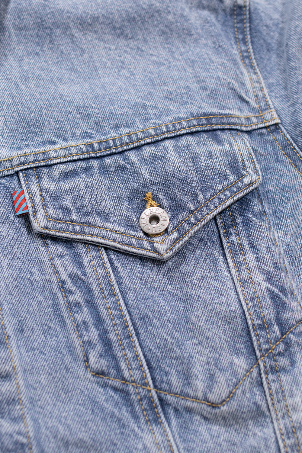 Trendy Ice Cream light blue trucker jacket with eye-catching red running dog print
