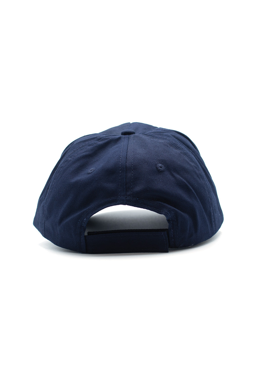 Navyblaue Metalwood Studio Cap – 5-Panel-Design aus 100 % Baumwolle mit Frontstickerei, inspiriert von Golf- und Skate-Kultur der 90er.