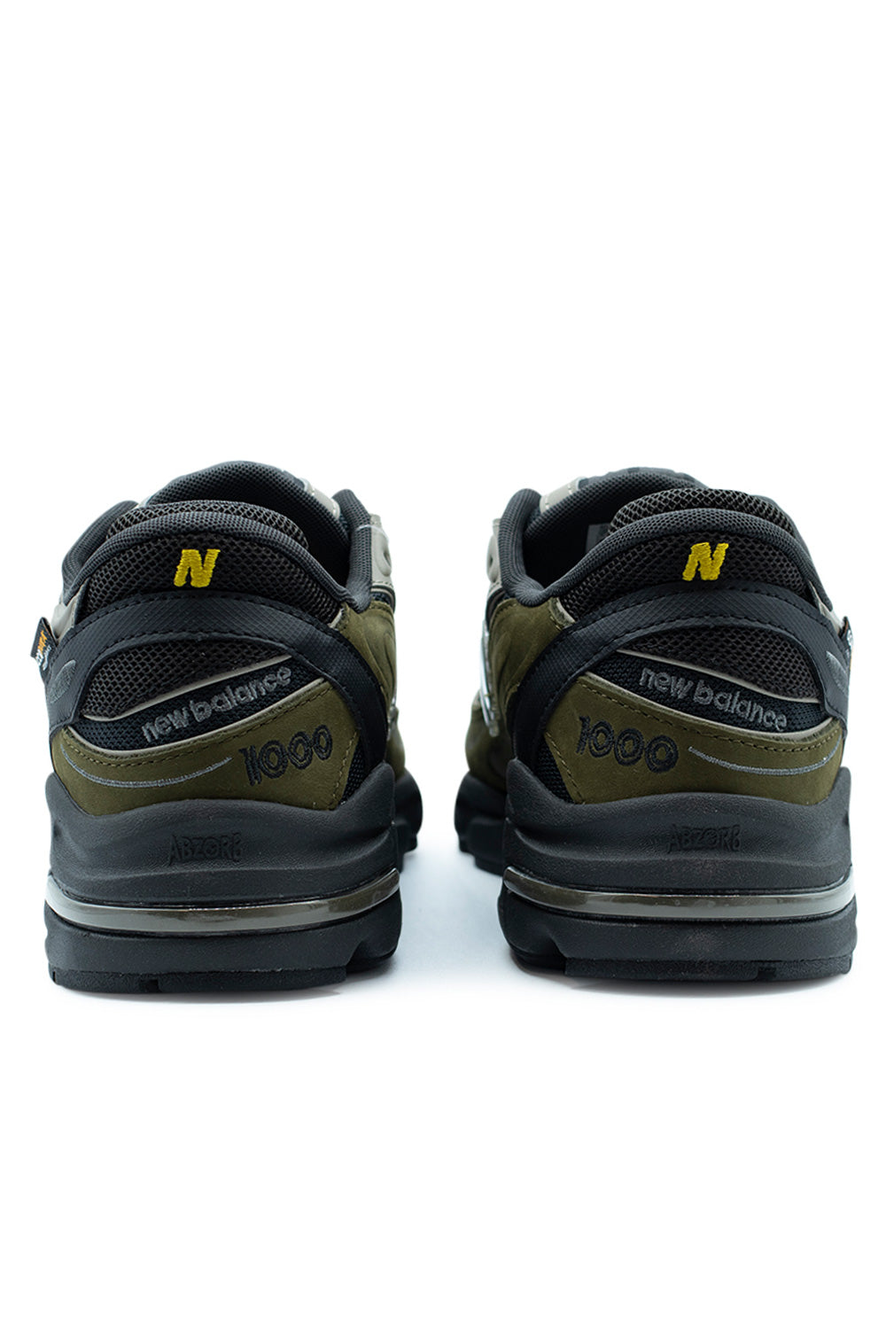 Unisex New Balance 1000 Cordura Woodland shoes, millennium classic with Cordura fabric, shock-absorbing cushioning, and rubberized N-logo.