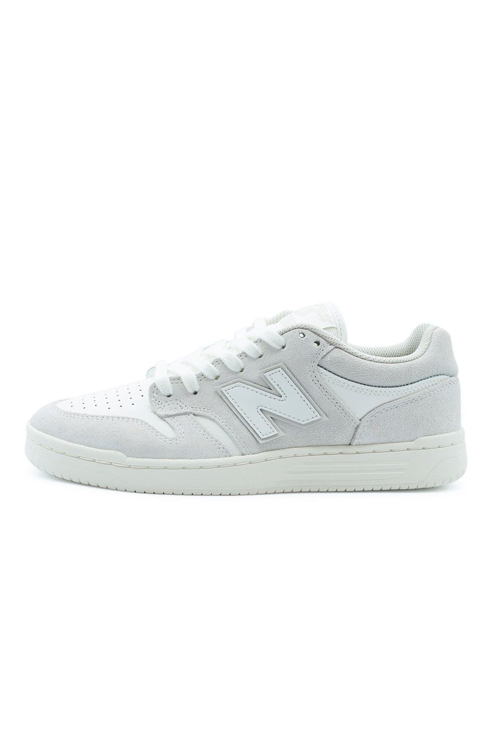 New Balance Numeric 480 Sea Salt skate shoes with suede and leather upper, low-top retro basketball inspired sneaker for skateboarding and everyday wear