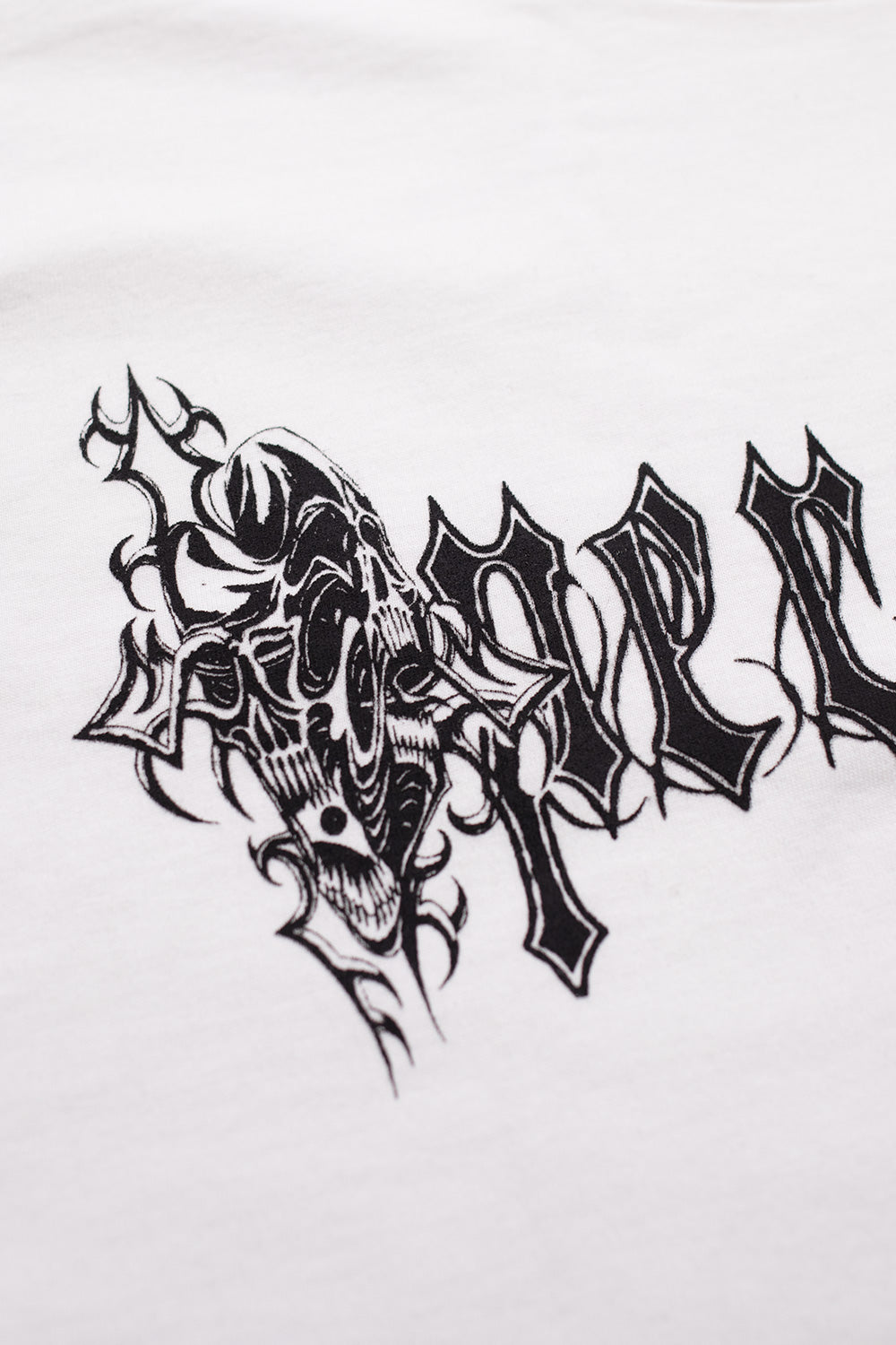 Personal Joint Holy T-Shirt in Weiß – Modernes T-Shirt mit kreativem „Holy“-Print für trendbewusste Fashion-Liebhaber