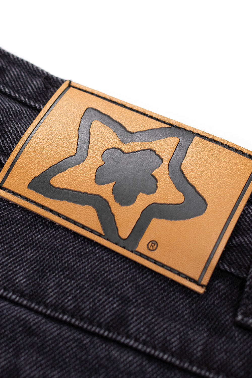 Starteam East Village Black Layered Star Denim – Trendige schwarze Jeans mit coolen Star-Elementen für einen einzigartigen Style