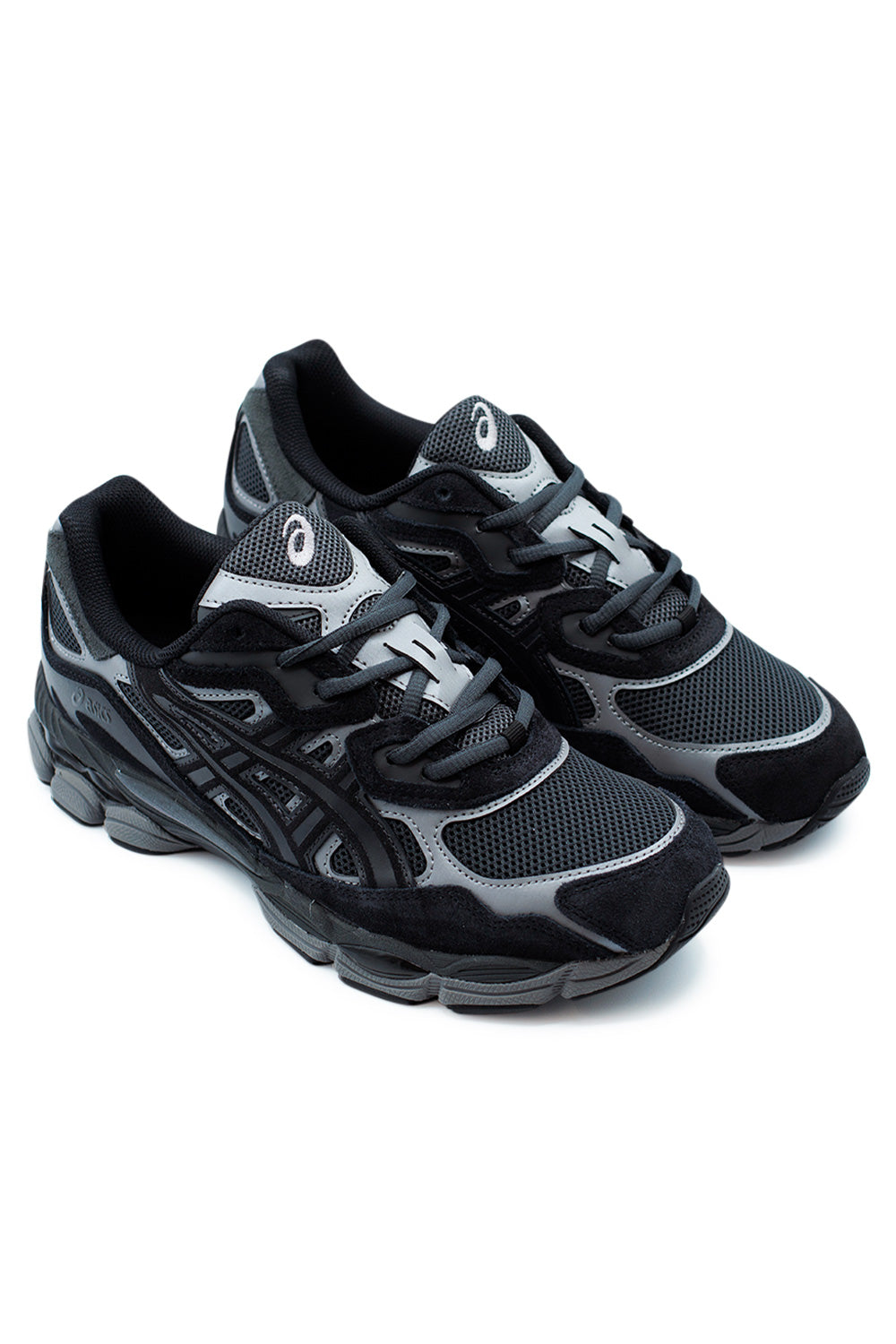 GEL-NYC von Asics – Gepolsterter Alltagsschuh mit GEL-Dämpfung im Vor- und Rückfußbereich für hervorragende Stoßabsorption.