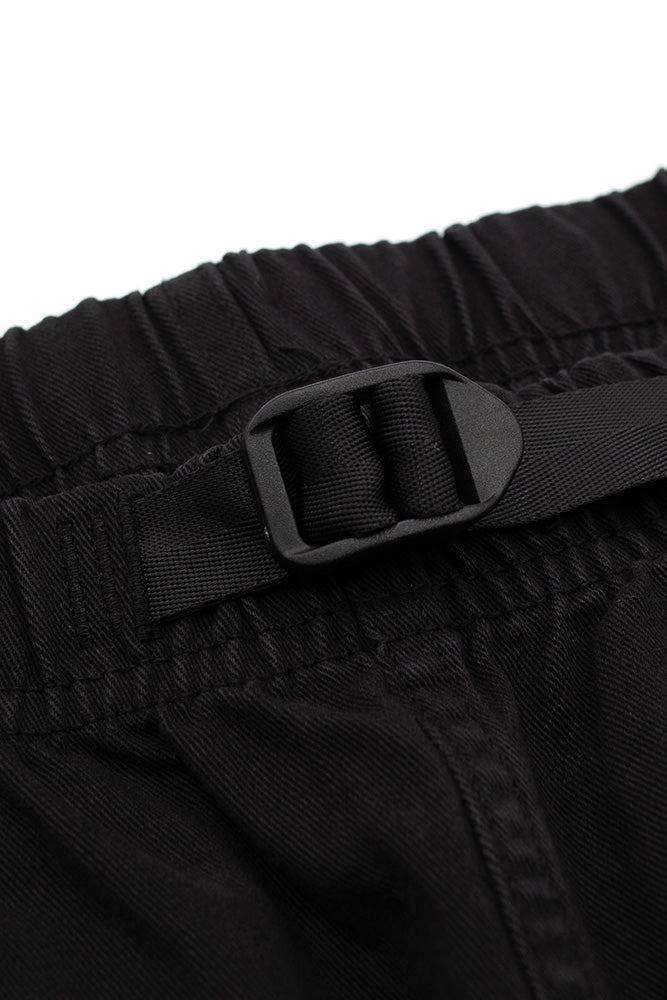 Schwarze Gramicci G-Short mit bequemem Schnitt, ideal für sportliche Aktivitäten und Streetwear-Looks.