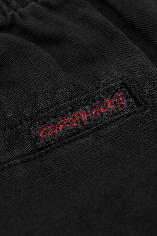 Stylische Gramicci G-Shorts in Schwarz – Komfort und Funktionalität für urbane und aktive Lebensstile.